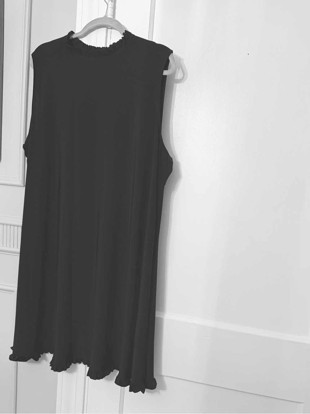 Tiana B. Black Sleeveless Ruffle-Trim Tank Dress